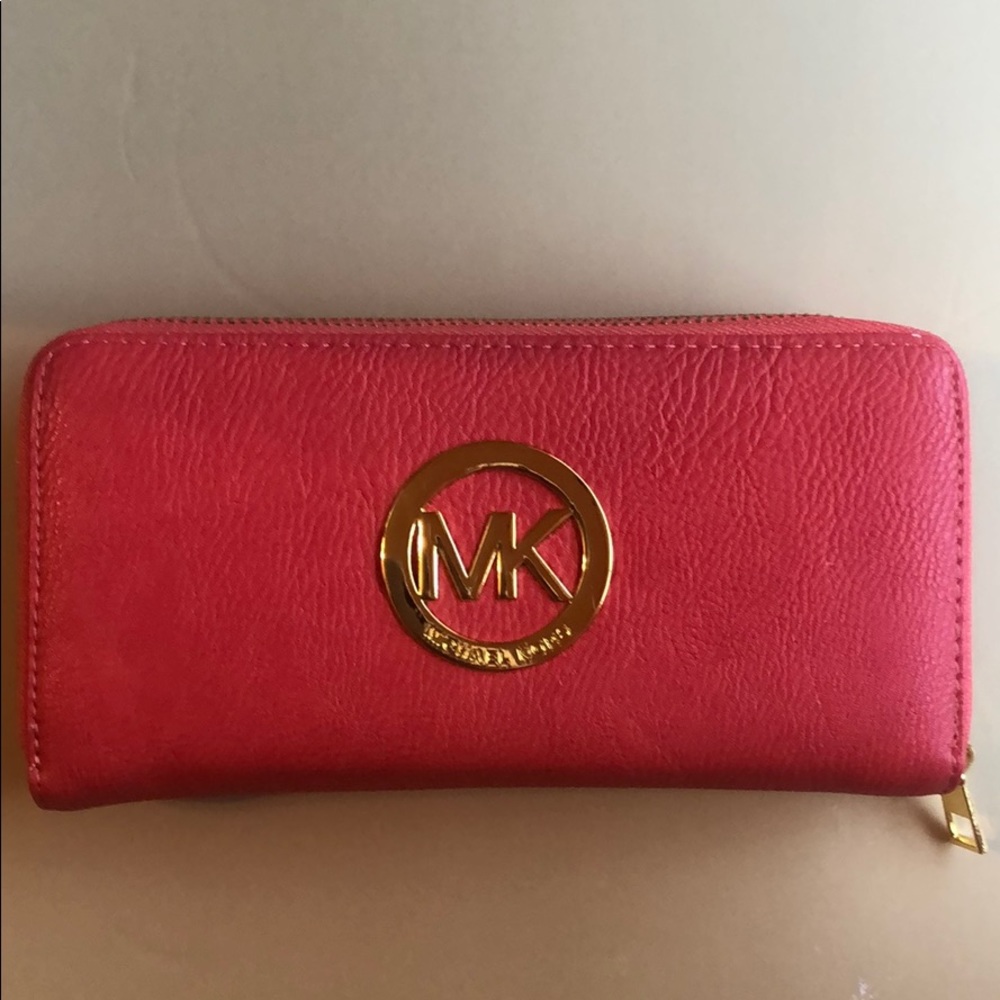Michael Kors wallet